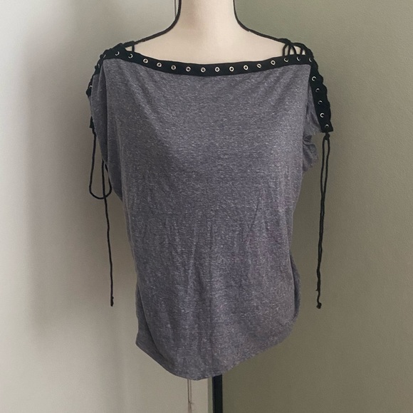 Fashion Nova Tie Up Top - Picture 2 of 9